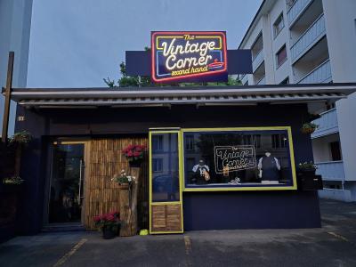 Brockenstube Wasgenring | Brocki Basel - Second-hand Clothing in Basel-Stadt