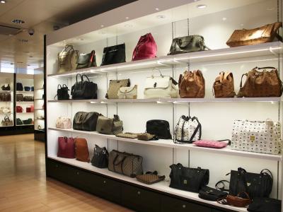 Designer Labels GmbH - Second-hand Clothing in Basel-Stadt