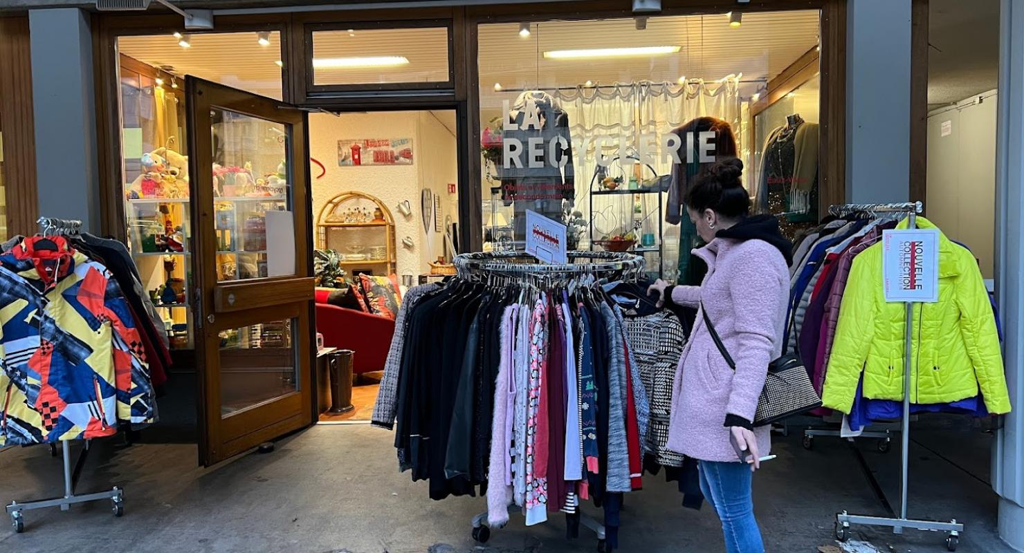 La Recyclerie - Eaux-Vives (Caritas Genève) - Second-Hand-Kleidung in Genf