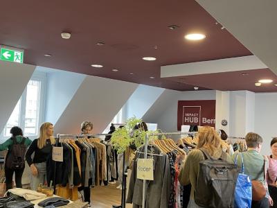 Walk-in Closet Schweiz - Abbigliamento di seconda mano a Argovia