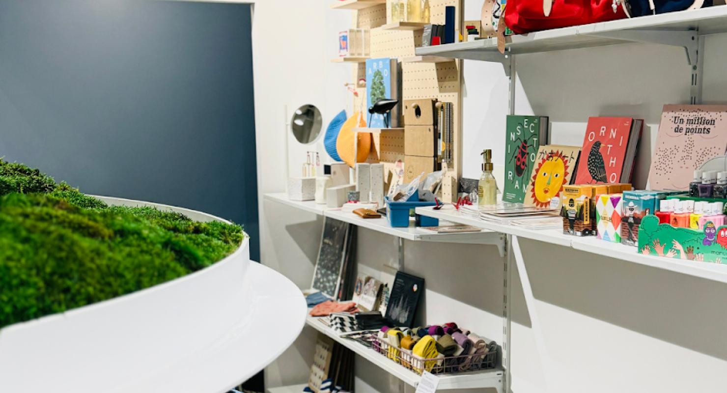 L' ASTICOT PALACE - Second-hand Clothing in Geneva