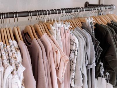 Frickzack Lädeli & Café - Second-Hand-Kleidung in Aargau