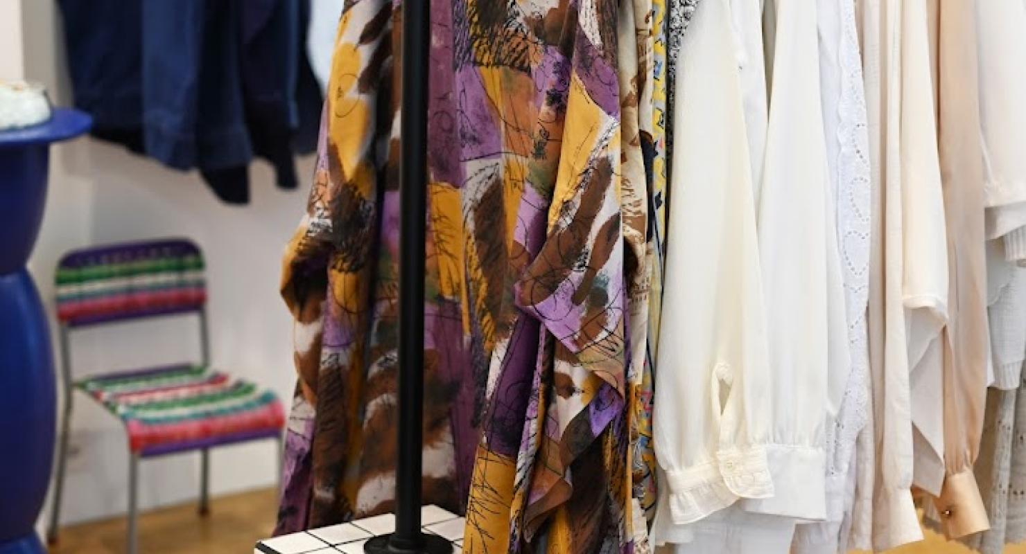 La Paire - Friperie - Second-hand Clothing in Geneva