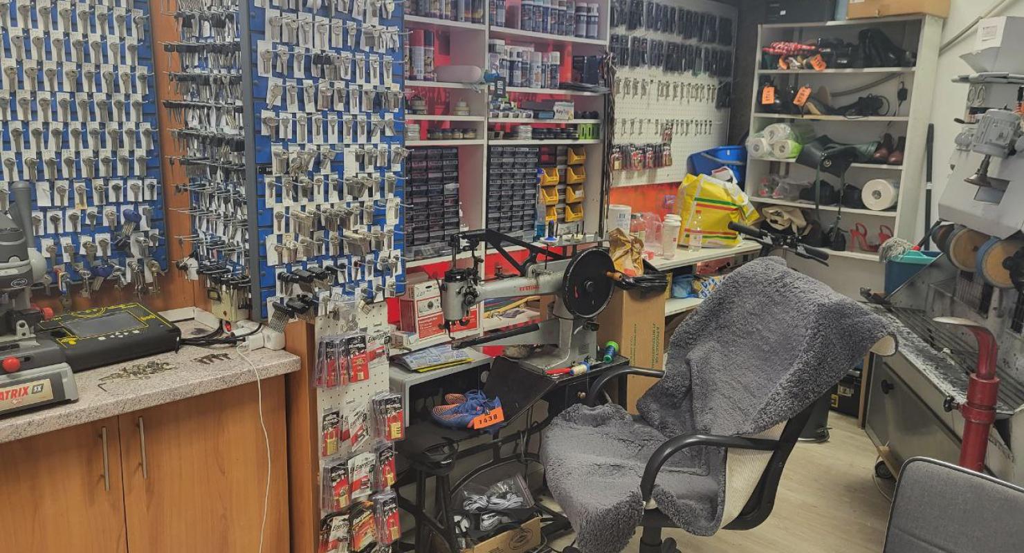 Mister Minit - Abbigliamento di seconda mano in Ginevra