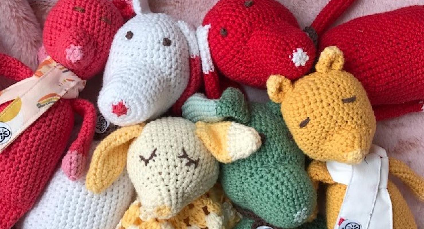 Ma Fabrique de Bienveillance | Crochet, couture et coaching - Réparation & retouche in Genève