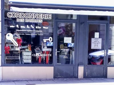 Cordonnerie des Banques - Second-Hand-Kleidung in Genf
