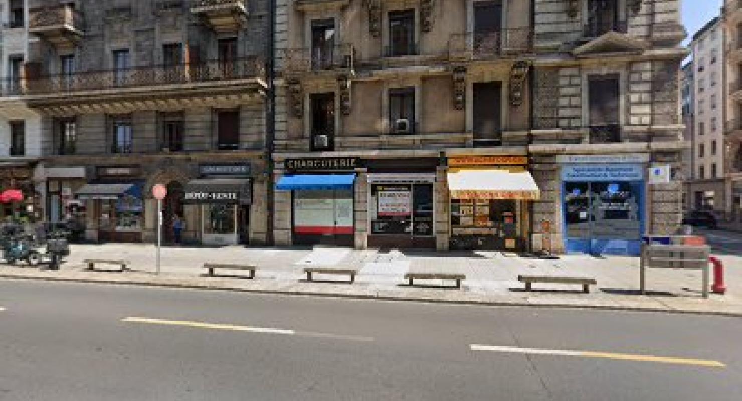 Mrs. Anne-Marie Jaquet - Mode upcyclée in Genève