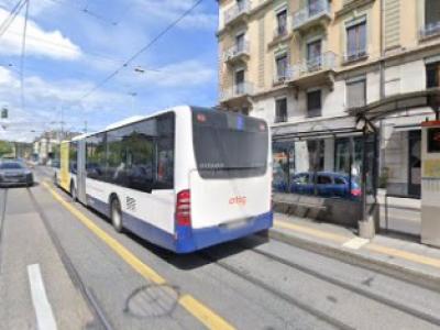 Sandro - Globus Geneve homme - Second-hand Clothing in Geneva