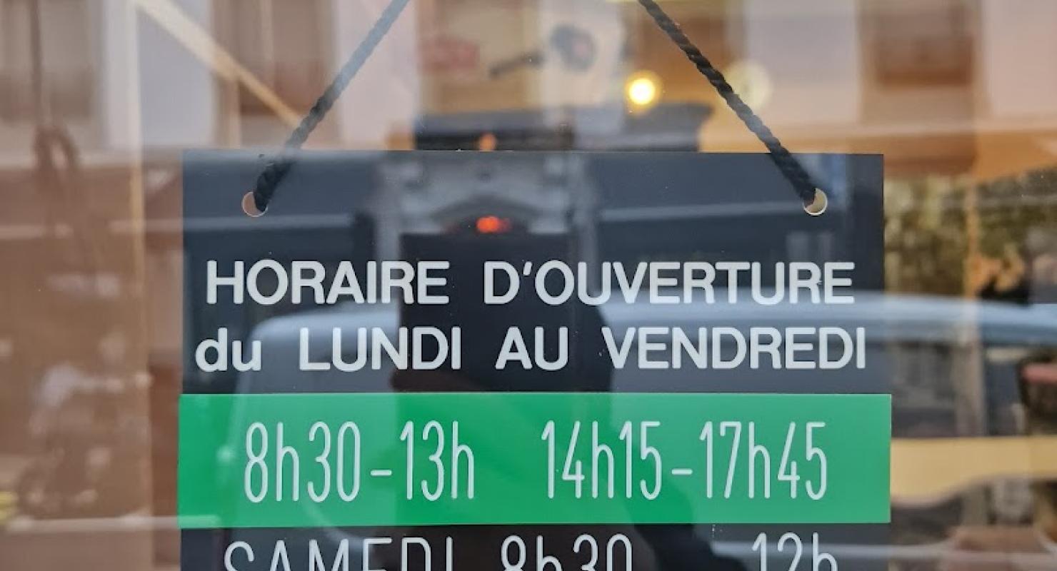 Mr. Salvatore Calleri Cordonnerie - Second-hand Clothing in Geneva