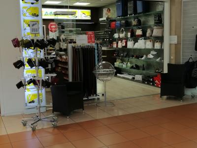 Le Cordonnier - Second-hand Clothing in Geneva