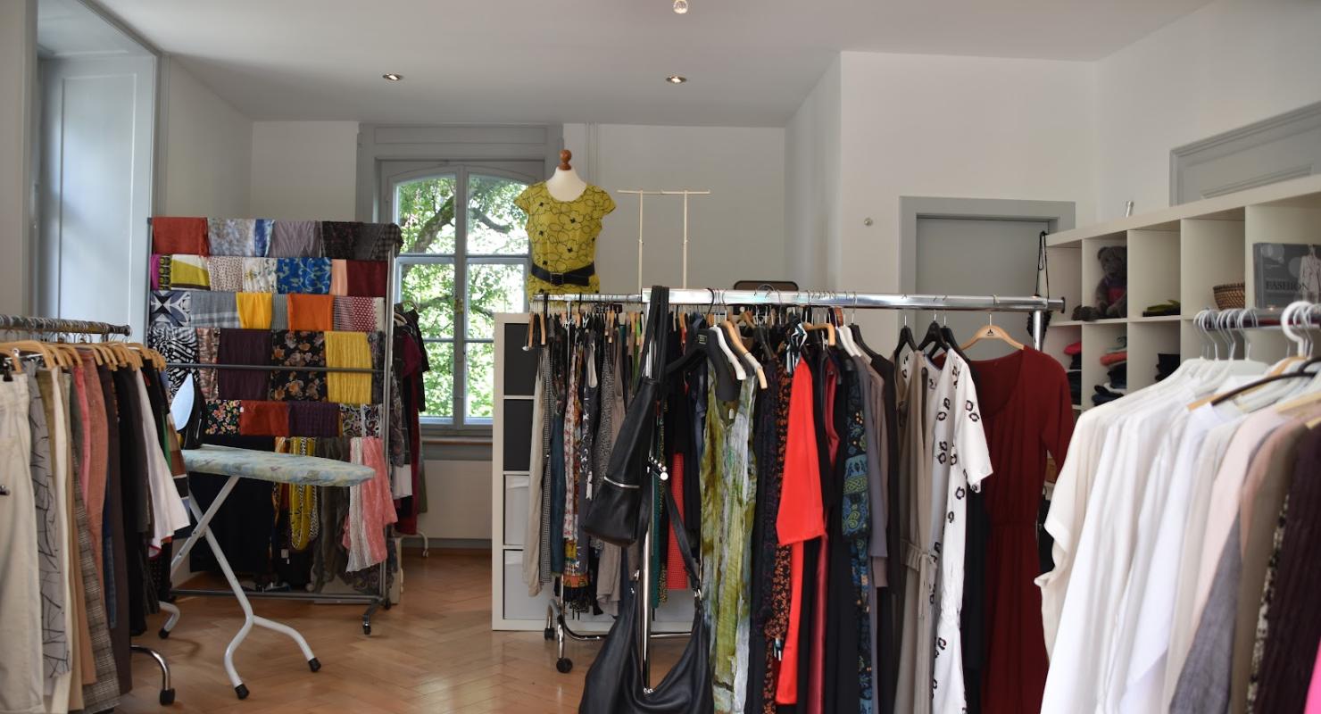 kleidish - Second-hand Clothing in Glarus