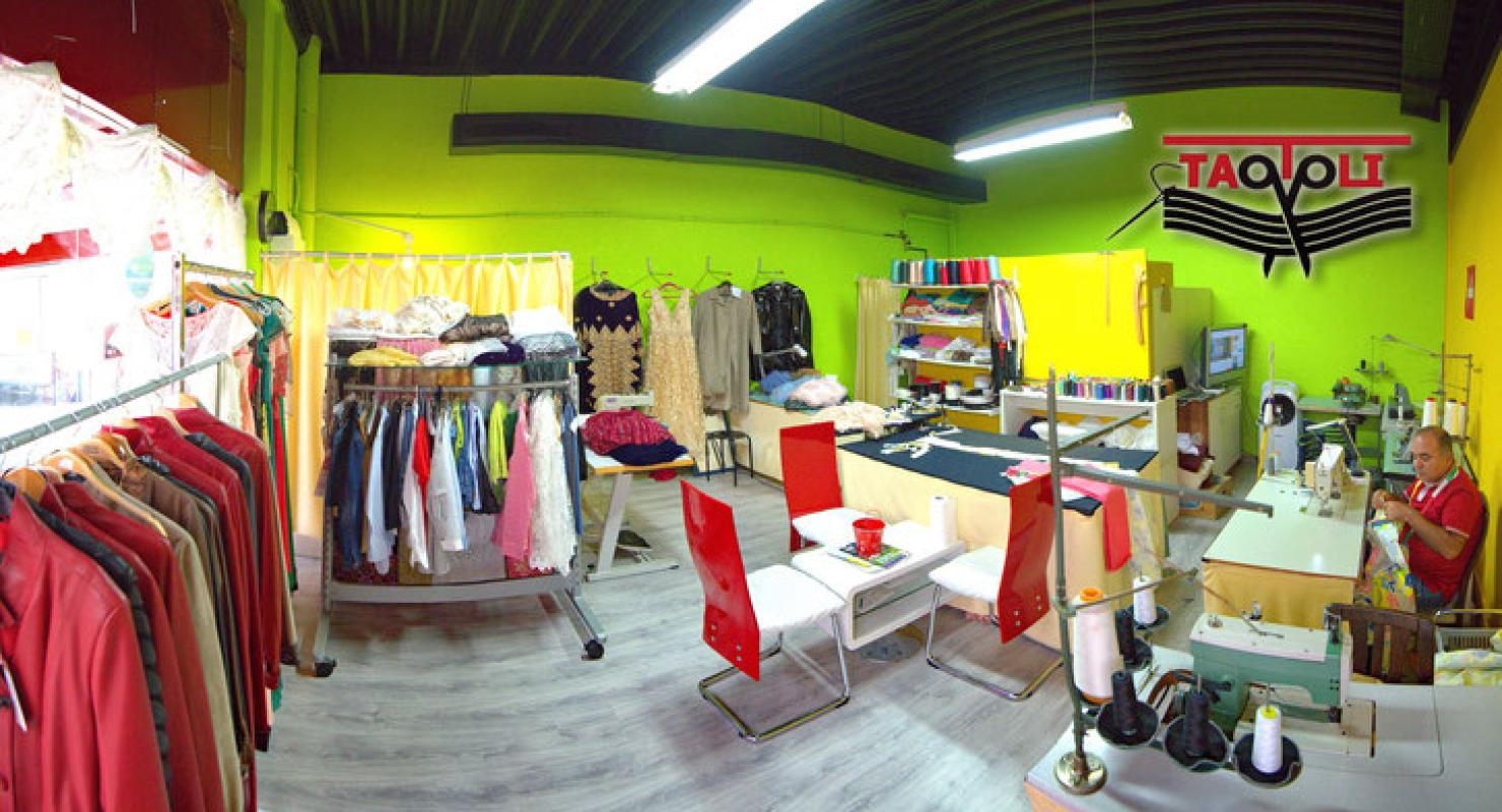 Tatli Schneider - Upcycled Fashion in Glarus