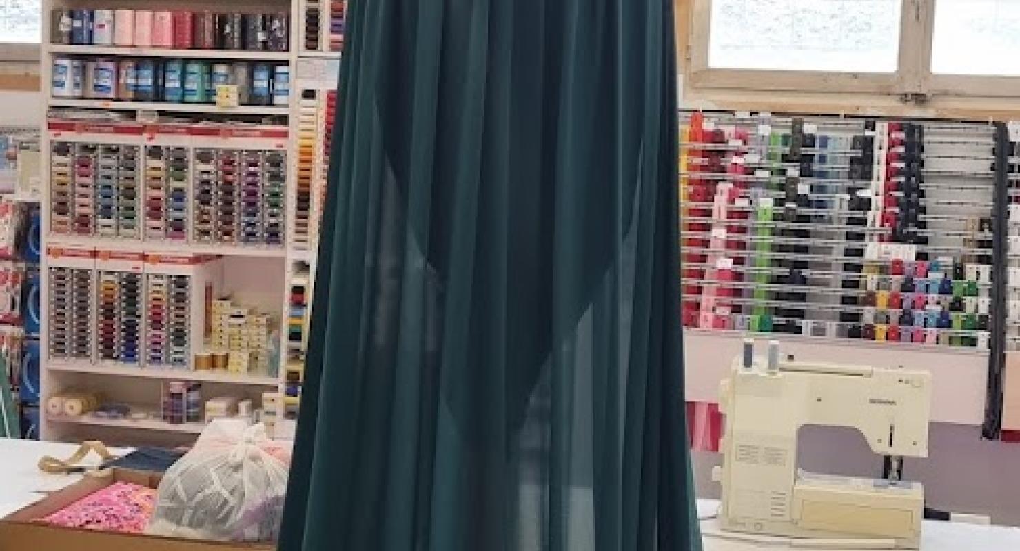 Creativa Mercerie Wolle Stoffe und alles für die Handarbeit - Repair & Alteration in Grisons