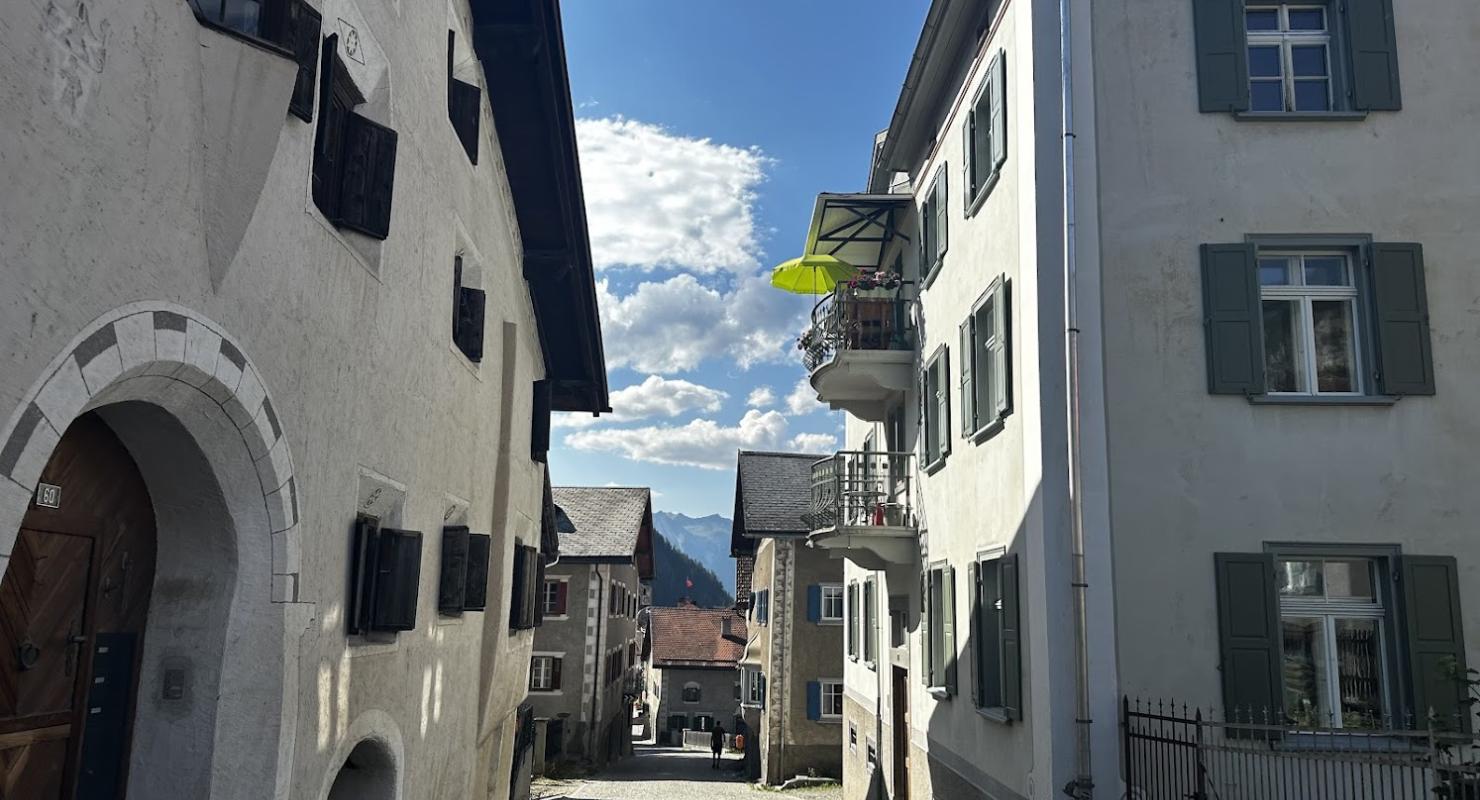 Hannas Schneiderei Lifestyle - Upcycled Fashion in Grisons