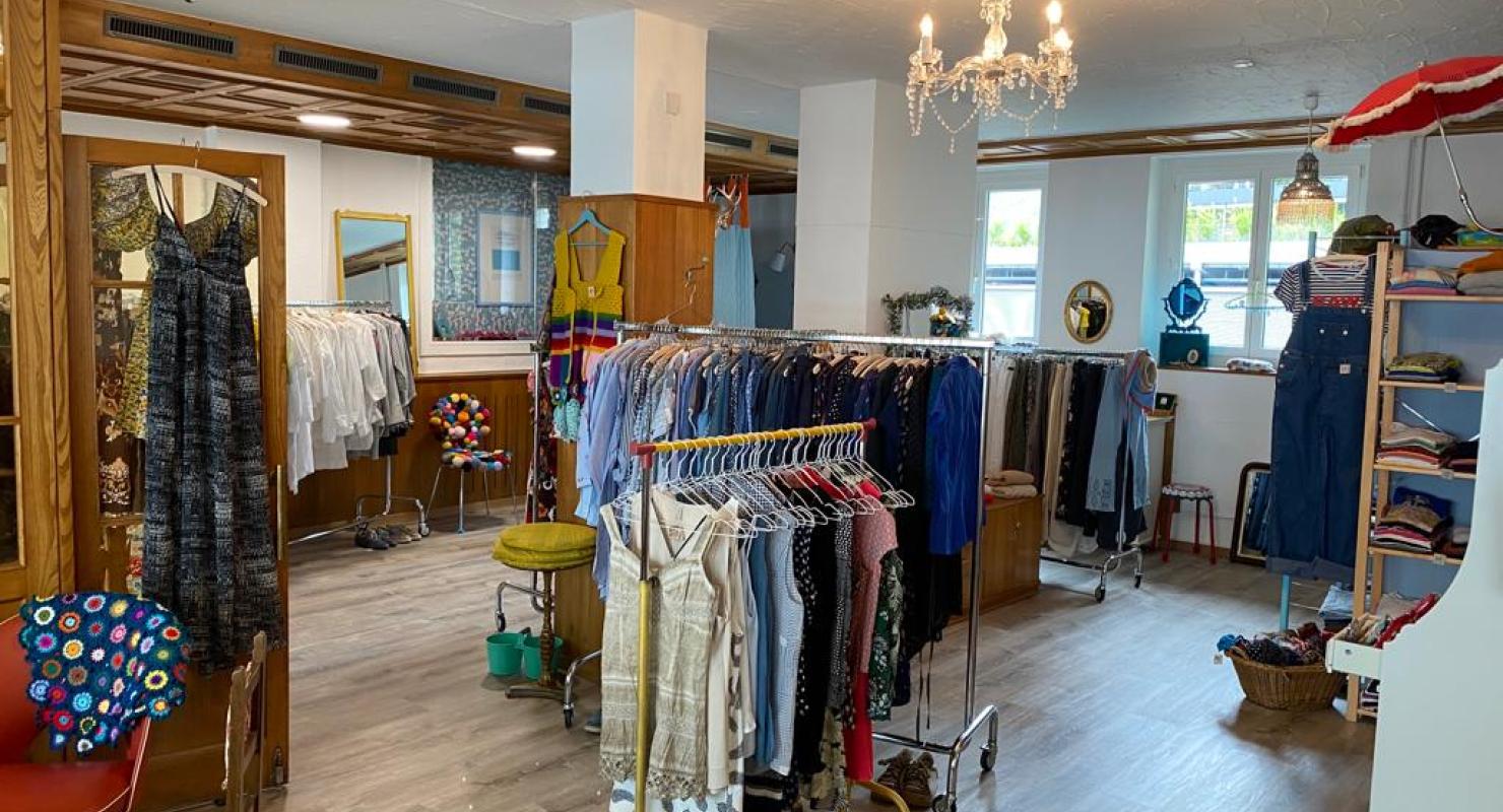 stoffwechsel - Secondhand & Schmuckes - Second-Hand-Kleidung in Graubünden