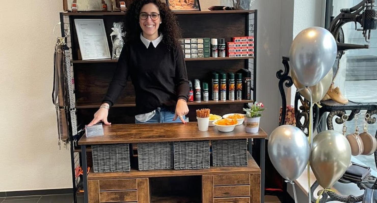 Schuhmacherei Carroccia - Vêtements de seconde main in Grisons