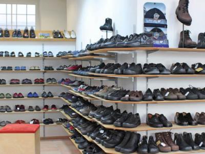 HELVESKO-LadySko-dansko - Fachgeschäft Chur - Bequemschuhe - Second-Hand-Kleidung in Graubünden