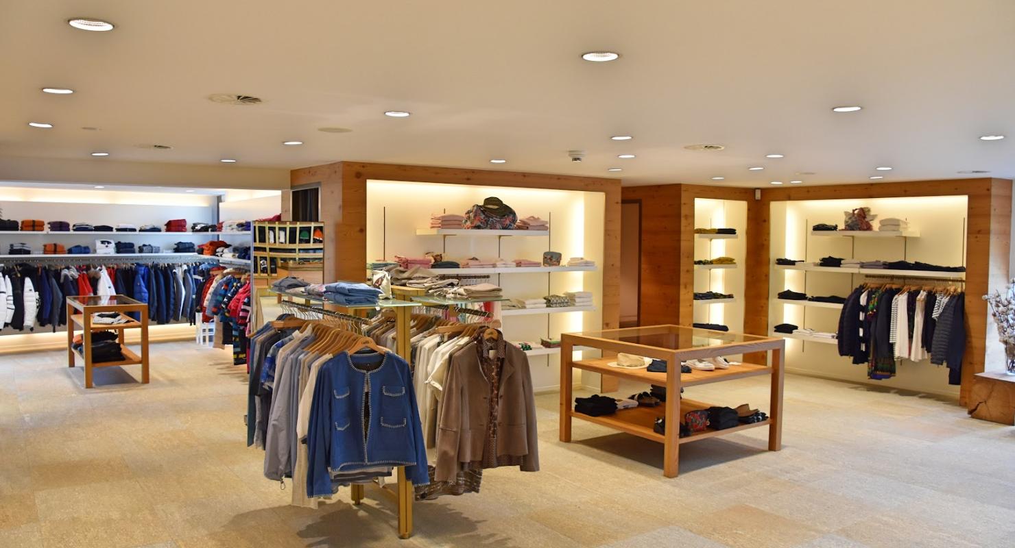 Skiservice Corvatsch, Surlej - Second-hand Clothing in Grisons