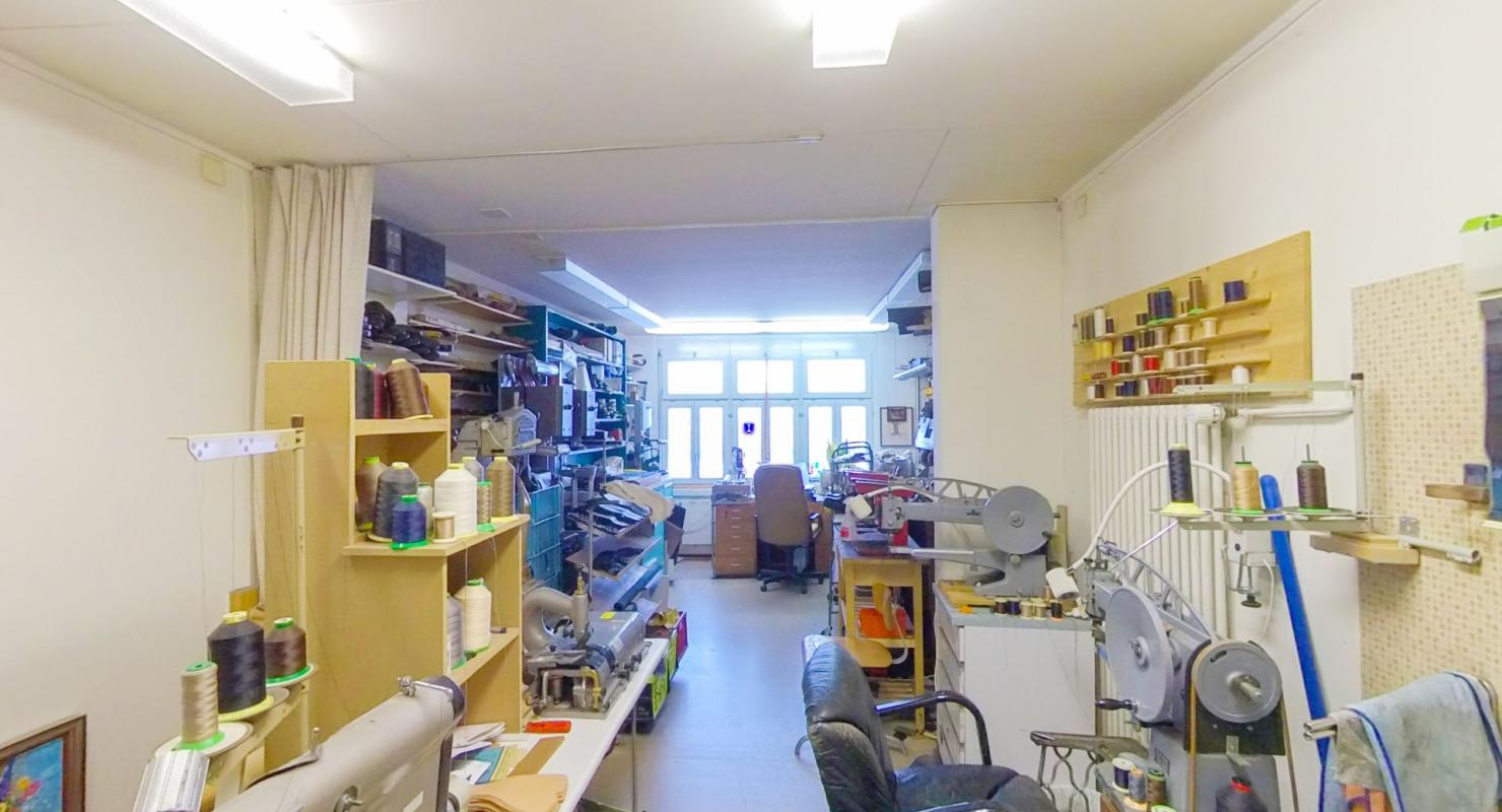 Mr. Max Peter Schuhmacherei - Second-hand Clothing in Thurgau