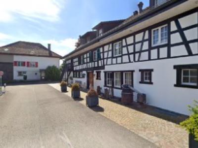 Oberhofen - Upcycled Fashion in Thurgau