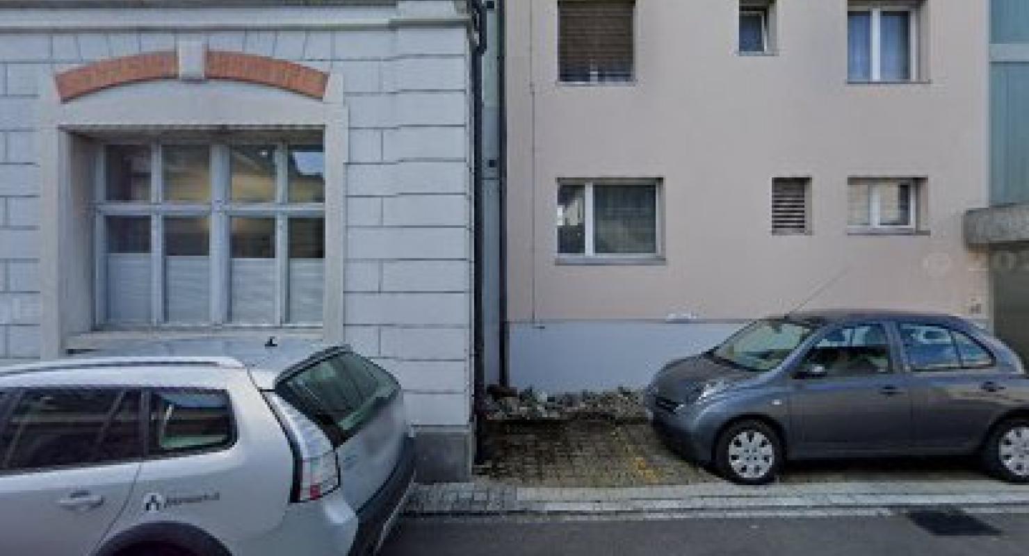 Sous le soleil said Sum For Real - Second-hand Clothing in Thurgau