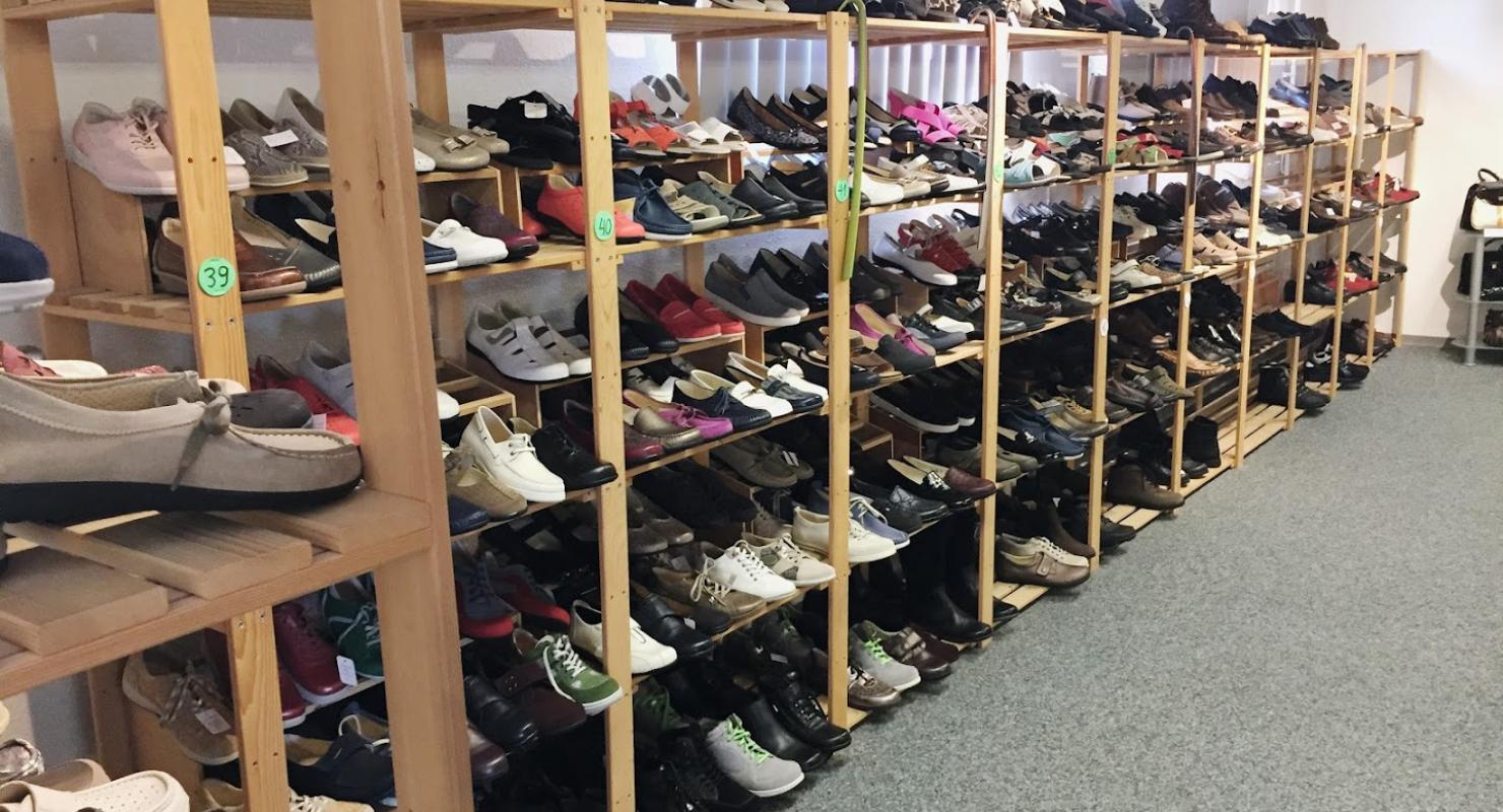 HELVESKO-LadySko-dansko Bequemschuh-Fachgeschäft Schlatt - Second-hand Clothing in Thurgau