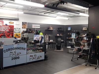 Cordonnerie 2000 - Second-hand Clothing in Valais