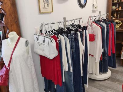 Couleur sépia - Second-hand Clothing in Valais