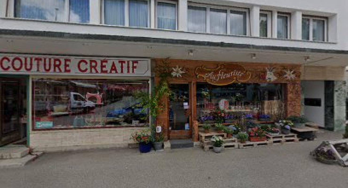 Mr. Silvano Valeri - Upcycled Fashion in Valais