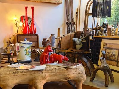 My Home - Second-hand Clothing in Valais