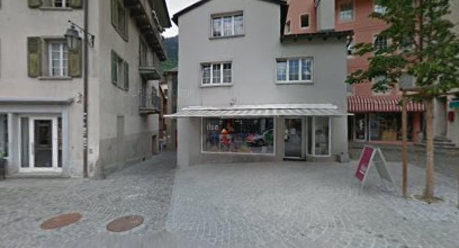 Second Händchen - Second-hand Clothing in Valais