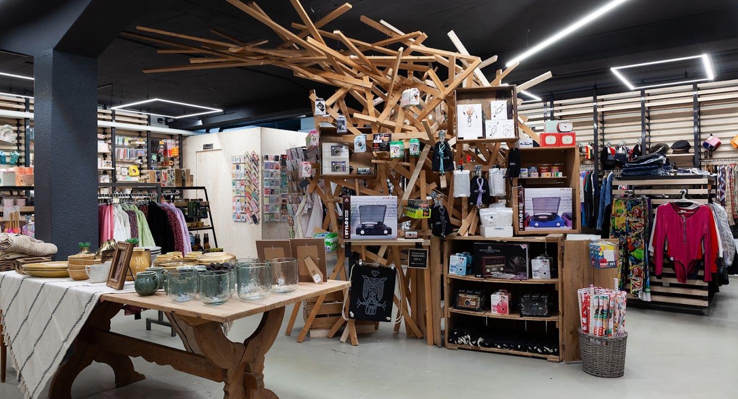 FIZZEN Luzern - Second-hand Clothing in Lucerne