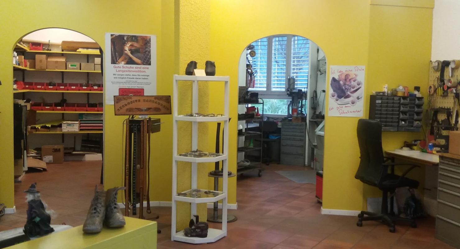 Arnet Schuhmacherei/Orthopädie - Vêtements de seconde main in Lucerne