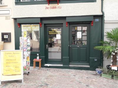 Express Sohlerei & Schlüssel Schuhmacher Kudus - Second-hand Clothing in Aargau