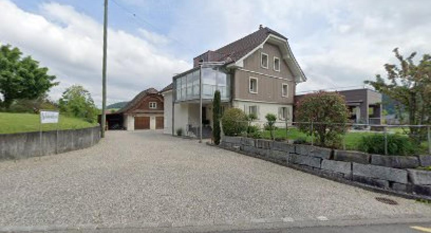 Häfliger Jeannine - Mode upcyclée in Lucerne