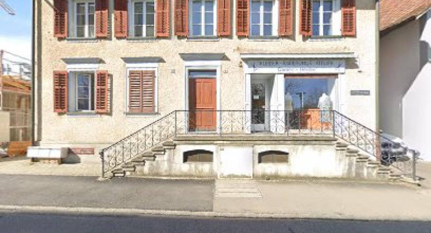 Mebrure Basmaci - Upcycled Fashion in Lucerne