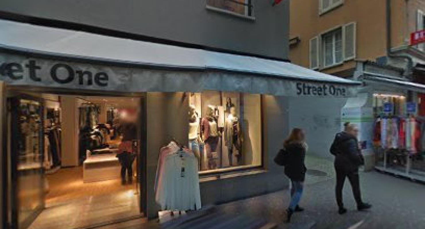 W.C - Upcycled Fashion in Lucerne