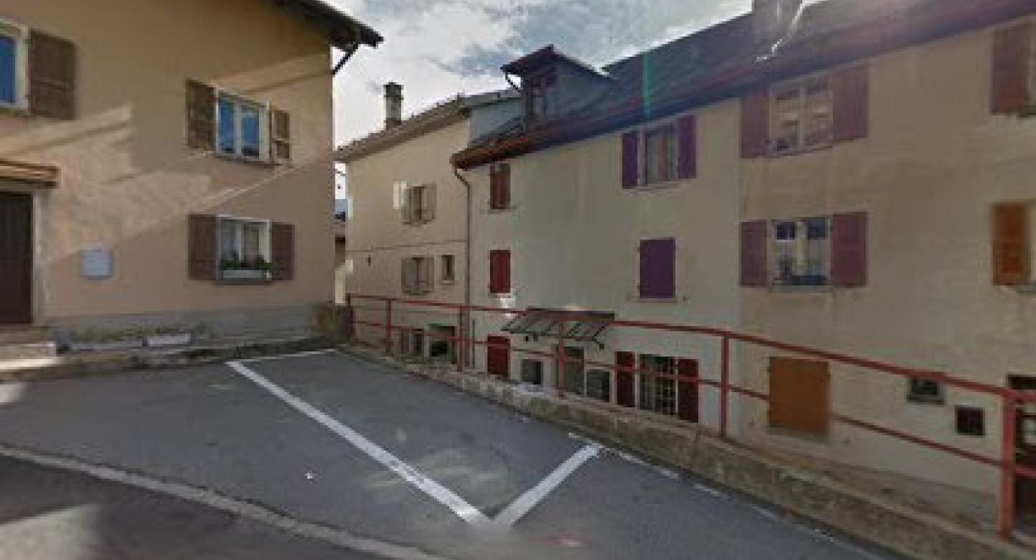 La Casa delle Sarte di Catrina & Milena - Upcycled Fashion in Ticino