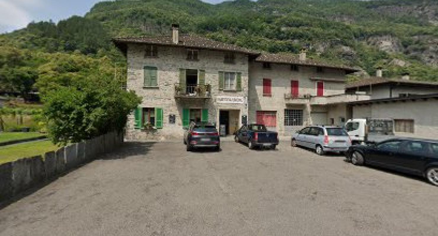 Achor SA - Upcycled Fashion in Ticino