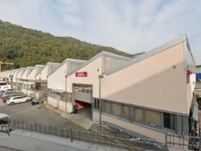 ecrew - Upcycled Fashion in Ticino