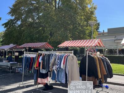 Normcore Second Hand - Second-hand Clothing in Ticino
