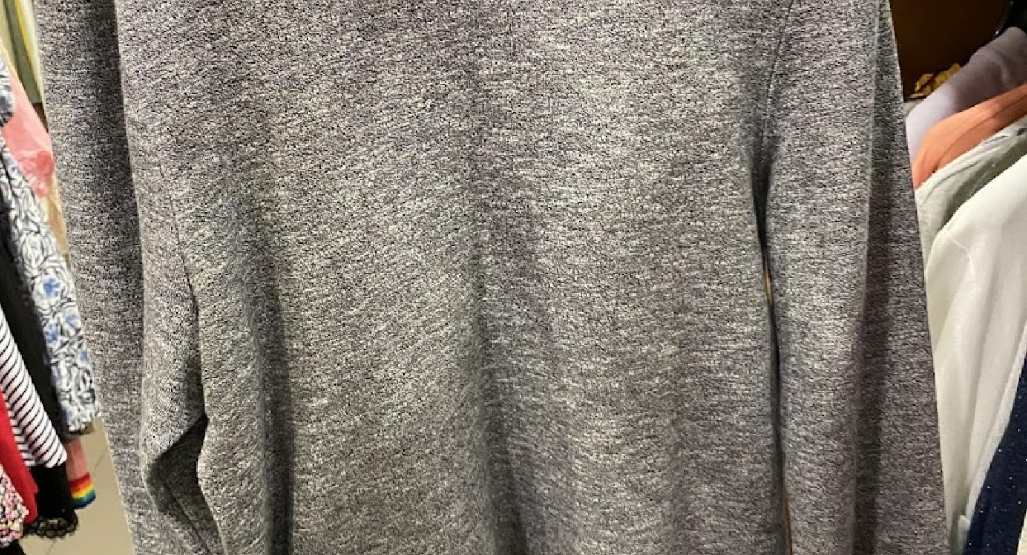 Negozio abiti adulti della Croce Rossa Svizzera - Second-hand Clothing in Ticino