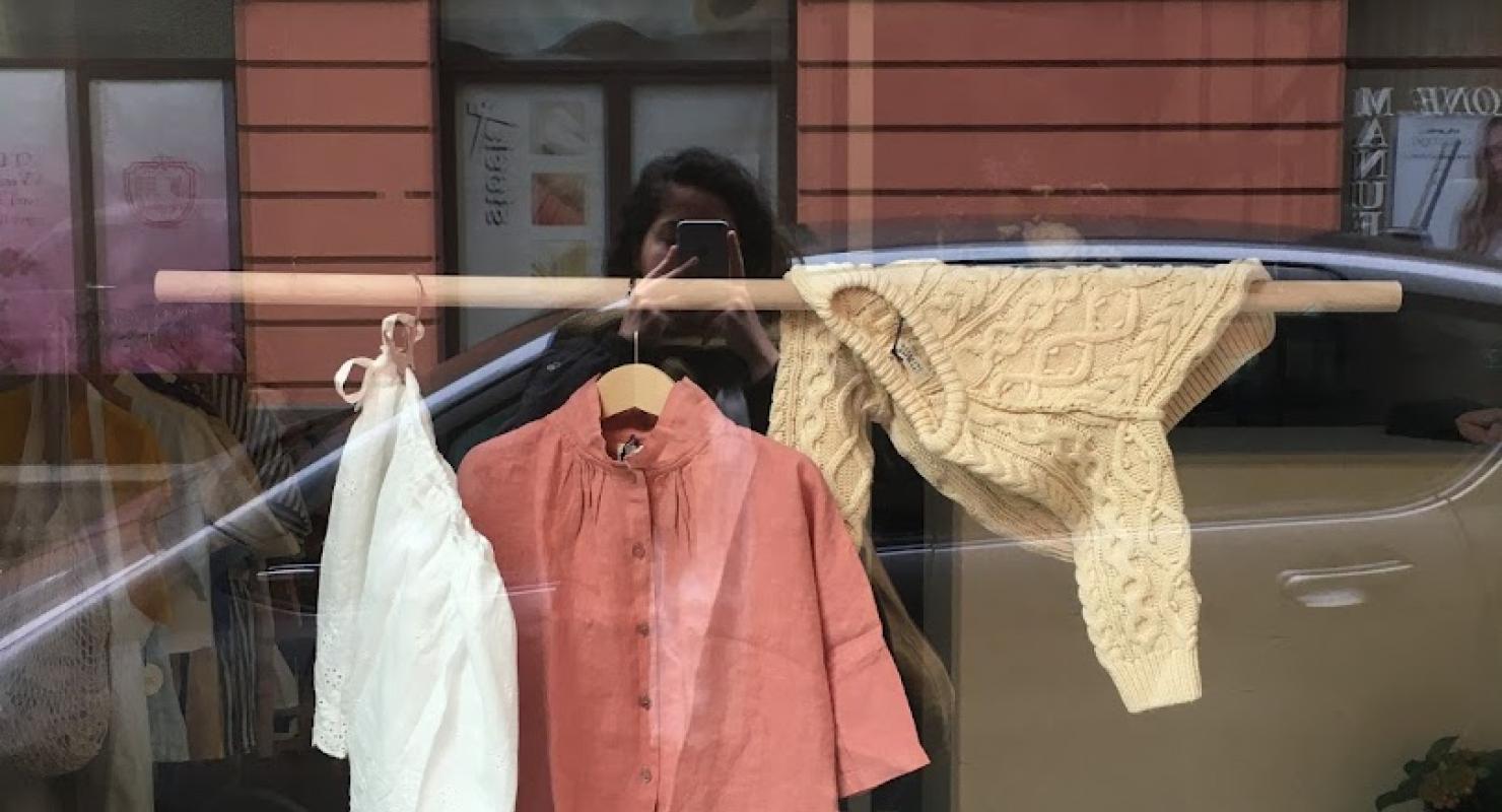 PEERS - Second-hand Clothing in Ticino