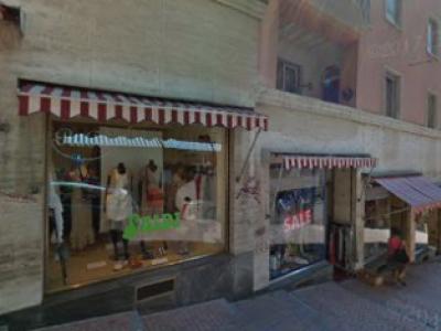 Mrs. Marika Incerti - Upcycled Fashion in Ticino