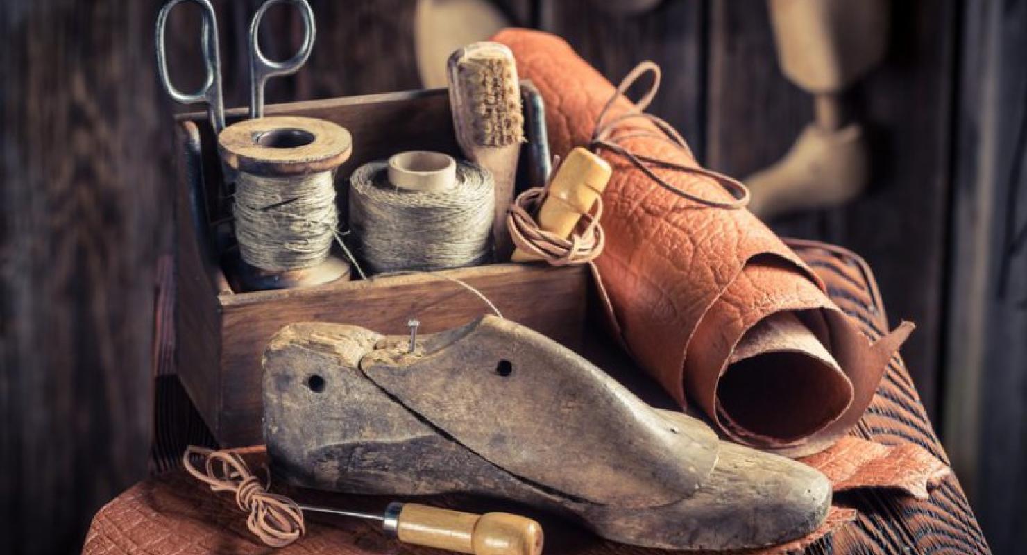 David Glamour- Giacche di pelle personalizzate / Calzolaio e riparazioni / Timbri - Second-hand Clothing in Ticino