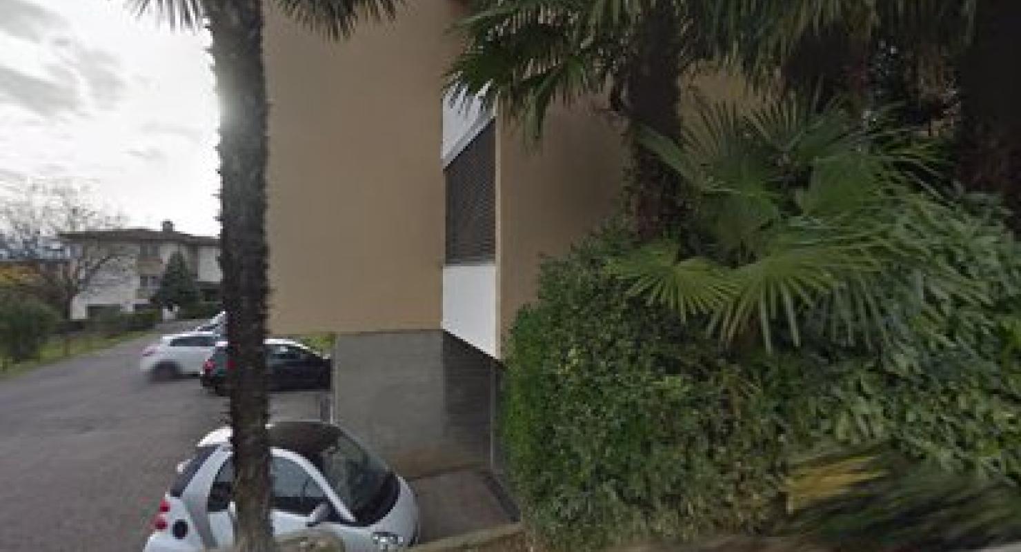 Il calzolaio 1976 serocca (Agno) via regina 110b - Vêtements de seconde main in Tessin