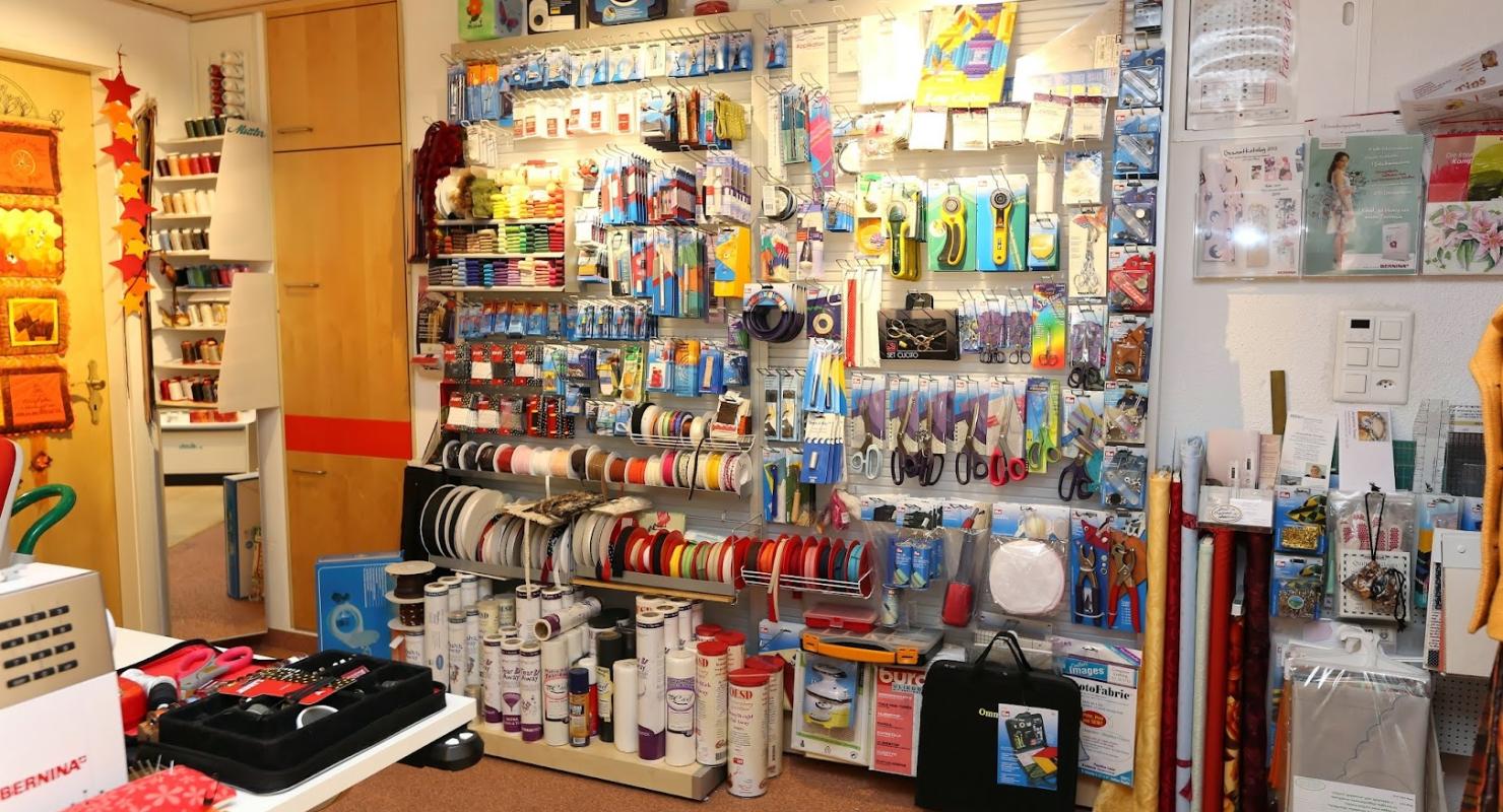 BERNINA Nähmaschinen Vreni Wink - Riparazione e modifica in Argovia