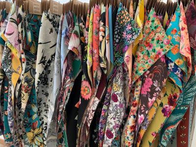 StyleLabDesign - Upcycled Fashion in Ticino