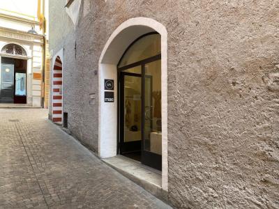 mae - Upcycled Fashion in Ticino