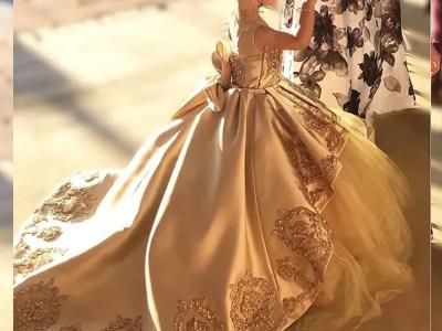 Princess Dreams Powered by Gbort by Gonzalez Escalona - Second-hand Clothing in Ticino